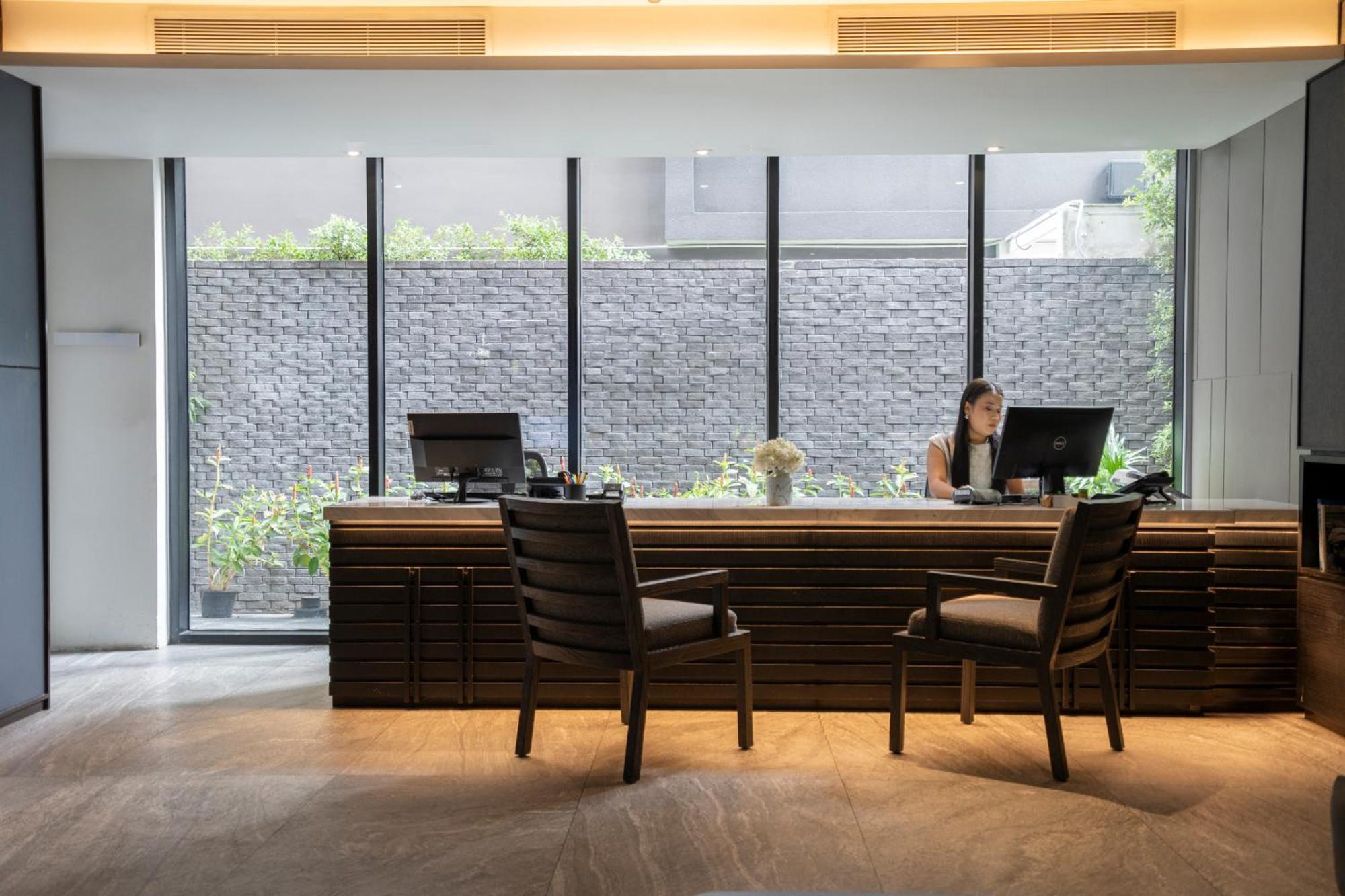 Walton Suites Sukhumvit Bangkok Zewnętrze zdjęcie
