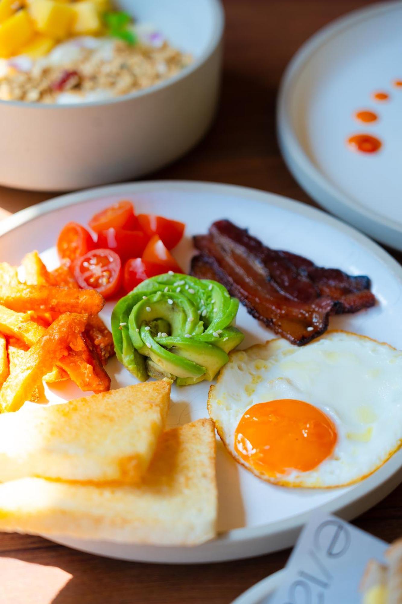 Walton Suites Sukhumvit Bangkok Zewnętrze zdjęcie